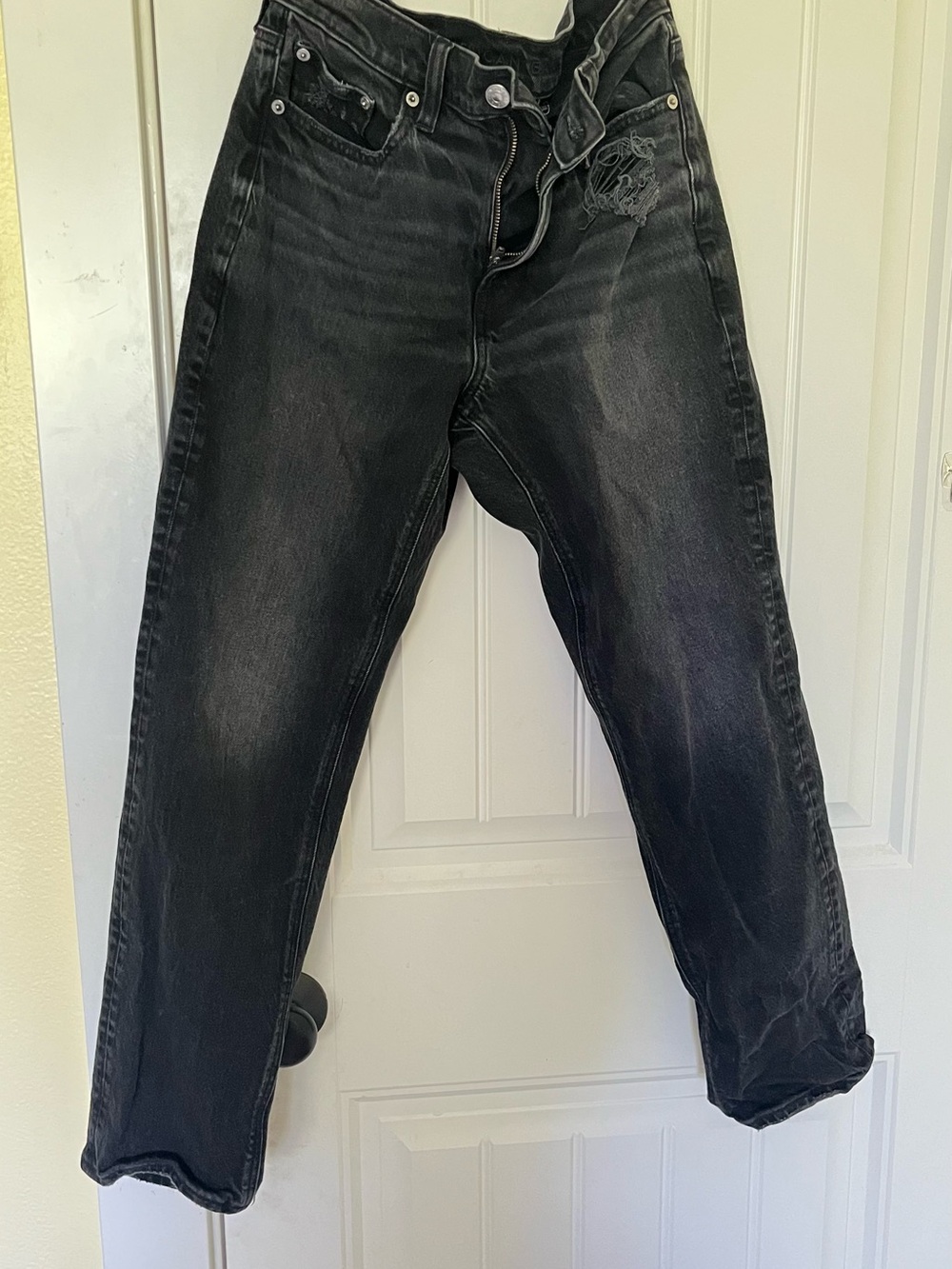 American Eagle Black Washed Relaxed Jeans